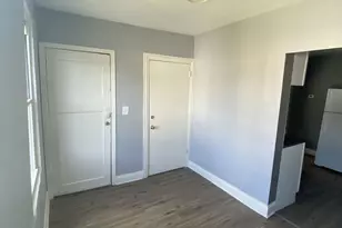 4812 S Elizabeth St, Chicago, IL 60609 - Photo 2