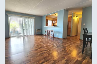 588 Fairway View Drive #2E, Wheeling, IL 60090 - Photo 2