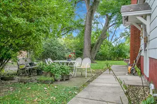 13134 Sacramento Ave, Blue Island, IL 60406 - Photo 4