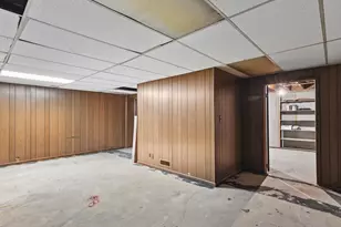 229 Flintridge Dr, Rockford, IL 61107 - Photo 46