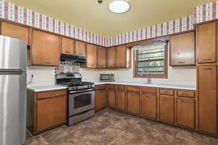 229 Flintridge Dr, Rockford, IL 61107 - Photo 38