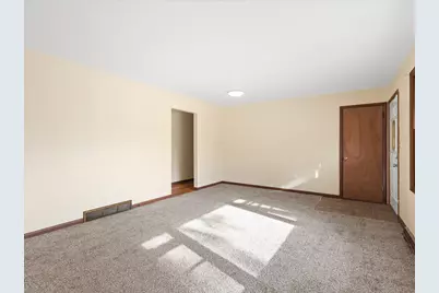 229 Flintridge Drive, Rockford, IL 61107 - Photo 6