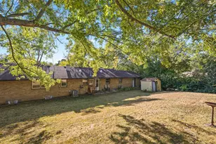 229 Flintridge Dr, Rockford, IL 61107 - Photo 26