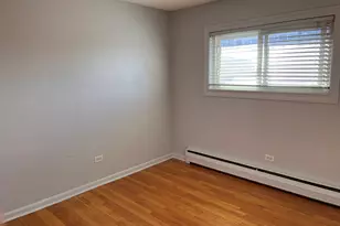 427 S Euclid Ave, Oak Park, IL 60302 - Photo 8