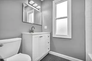 9219 S Greenwood Ave, Chicago, IL 60619 - Photo 12