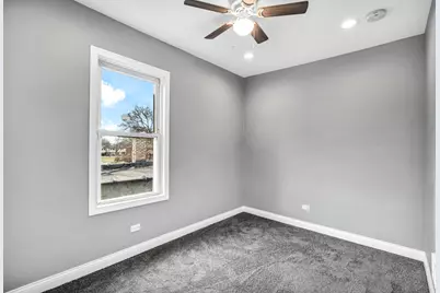 9219 S Greenwood Avenue, Chicago, IL 60619 - Photo 8