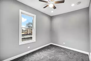 9219 S Greenwood Ave, Chicago, IL 60619 - Photo 8