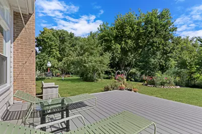 1075 Suffolk Court, Gurnee, IL 60031 - Photo 42