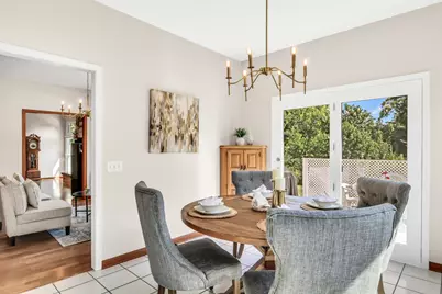 1075 Suffolk Court, Gurnee, IL 60031 - Photo 26