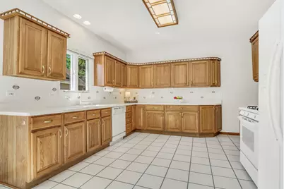 1075 Suffolk Court, Gurnee, IL 60031 - Photo 22