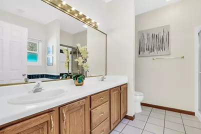 1075 Suffolk Court, Gurnee, IL 60031 - Photo 32