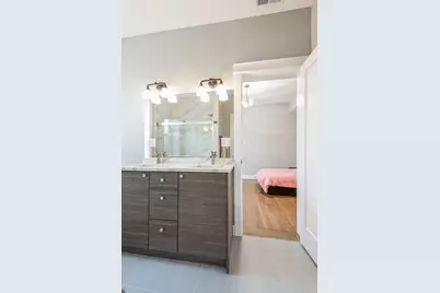 1535 W Estes Avenue #3, Chicago, IL 60626 - Photo 26