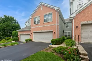 152 Orchards Pass, Bartlett, IL 60103 - Photo 2