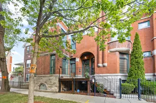804 E 41st St, Chicago, IL 60653 - Photo 2
