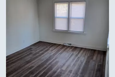 1720 Hiawatha Trail, Round Lake Heights, IL 60073 - Photo 6