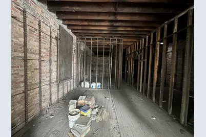 9398 S Kreiter Avenue, Chicago, IL 60617 - Photo 18