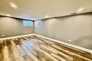 7823 S Morgan St, Chicago, IL 60620 - Photo 8