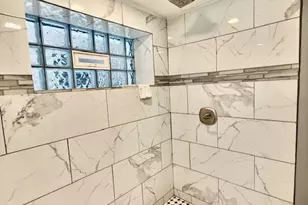 7823 S Morgan St, Chicago, IL 60620 - Photo 12