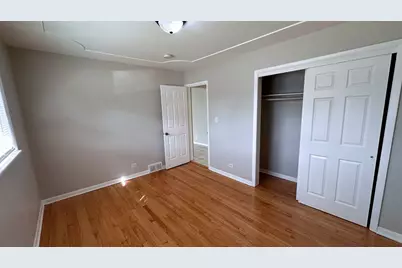 944 E 163rd Place, South Holland, IL 60473 - Photo 12