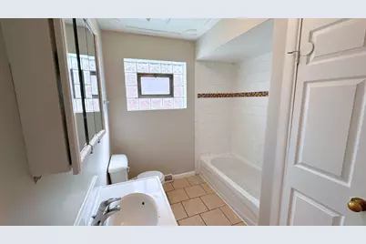 944 E 163rd Place, South Holland, IL 60473 - Photo 10