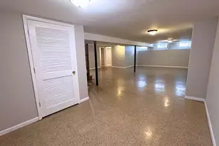 944 E 163rd Pl, South Holland, IL 60473 - Photo 14