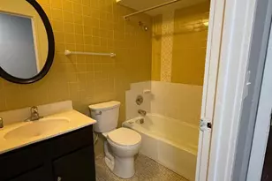 157 Gregory St, Aurora, IL 60504 - Photo 6