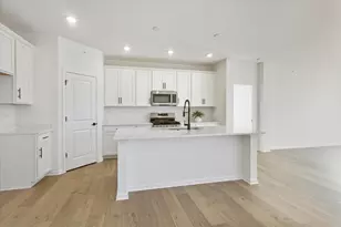 40 Tournament Dr, Hawthorn Woods, IL 60047 - Photo 16