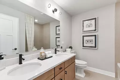 10794 Saxony Street, Huntley, IL 60142 - Photo 32