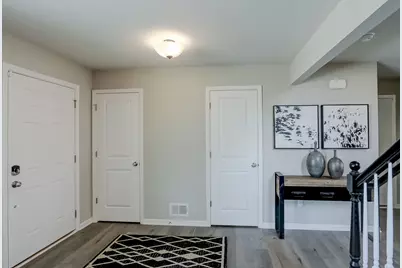 492 Endicott Road, South Elgin, IL 60177 - Photo 2