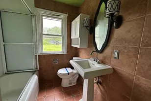 1N100 Harriet St, Wheaton, IL 60187 - Photo 8