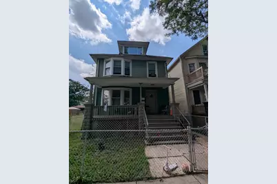 10734 S Prairie Avenue, Chicago, IL 60628 - Photo 1