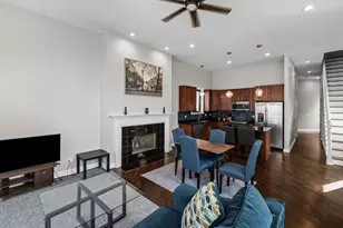 2421 W Warren Blvd, Chicago, IL 60612 - Photo 4