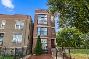 2421 W Warren Blvd, Chicago, IL 60612 - Photo 1