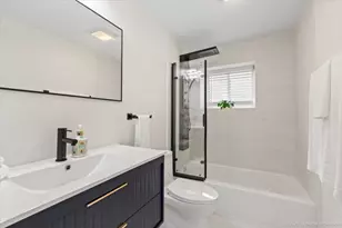 7440 S Oglesby Ave, Chicago, IL 60649 - Photo 22