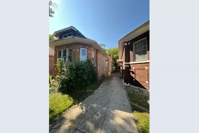 8150 S Oglesby Avenue, Chicago, IL 60617 - Photo 2