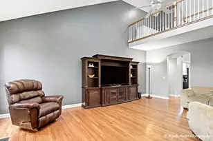 9 Bordeaux Ct, Oakwood Hills, IL 60013 - Photo 12