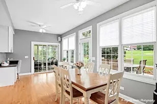 9 Bordeaux Ct, Oakwood Hills, IL 60013 - Photo 16