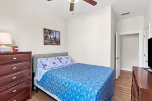 450 E Bowen Ave, Chicago, IL 60653 - Photo 16