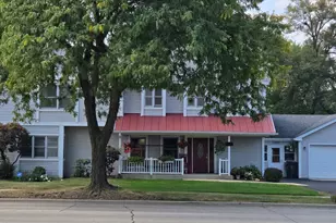 10840 S Ridgeland Ave, Worth, IL 60482 - Photo 2