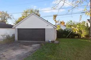 239 Sheridan Ave, Highwood, IL 60040 - Photo 22