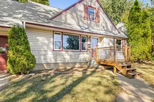 2910 19th Ave, Rockford, IL 61108 - Photo 4