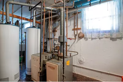 5705 W Higgins Avenue, Chicago, IL 60630 - Photo 18