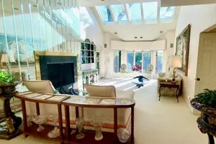 1210 Hawthorne Ln, Hinsdale, IL 60521 - Photo 10