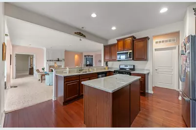 704 Glory Drive, Shorewood, IL 60404 - Photo 10