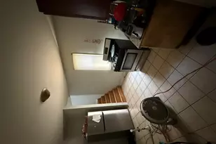 2020 W 69th Pl, Chicago, IL 60636 - Photo 12