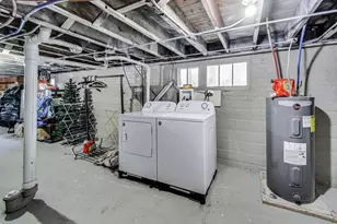 1102 Wadsworth Ave, North Chicago, IL 60064 - Photo 38