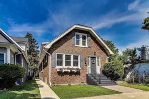 1102 Wadsworth Ave, North Chicago, IL 60064 - Photo 2