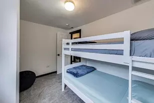 1102 Wadsworth Ave, North Chicago, IL 60064 - Photo 30