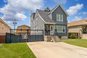 2530 N Neva Ave, Chicago, IL 60707 - Photo 2