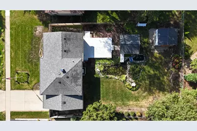 208 S River Road, Fox River Grove, IL 60021 - Photo 30